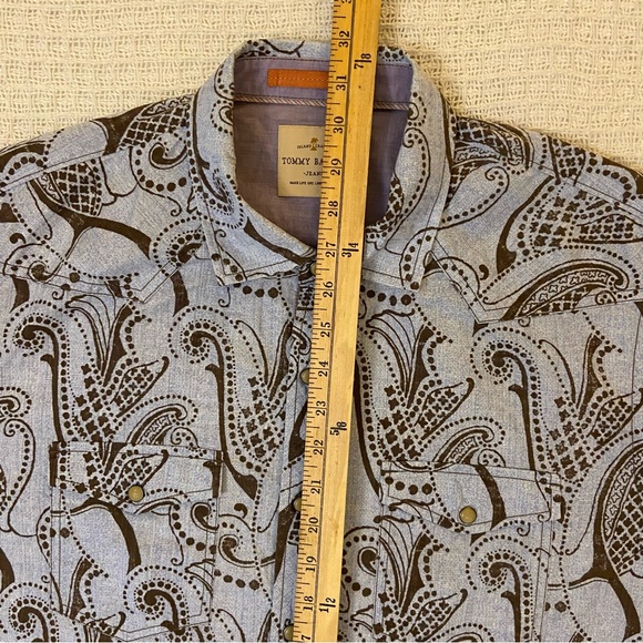 Tommy Bahama Jeans floral paisley w/ 2 button flap pockets sz L blue brown - Picture 3 of 13